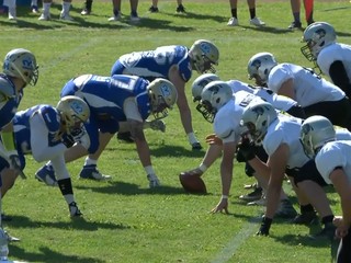 Bratislava Monarchs v slovenskom derby zdolali Nitru Knights