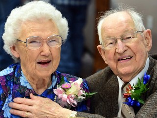 Mená manželov skloňuje celý svet. Volajú sa ako hurikány