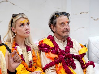 Musk pri roztržke s Trumpom konal v strese a urobil chybu, myslí si jeho otec