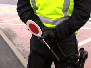 Policajt, ktorý zobral úplatok vo výške 200 eur, pozná svoj rozsudok