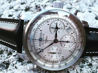 TIETO štyri nadčasové hodinky vás odlíšia v dave