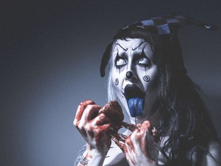 Aké je pracovať uprostred orgií? Prezradila to stálica sexuálnych párty