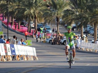 Sagan (23) vyhral etapu v Ománe a predviedol ďalšiu šou