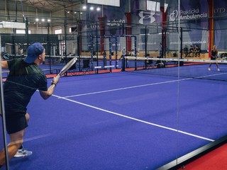 Bratislavský Padel Open v novej hale vyhrali Španieli