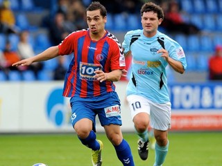 Na Záhorí dva pokutové kopy na úvod duelu