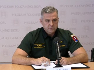 Tlačová beseda polície o korupcii a manipulácii s hlasmi vo voľbách