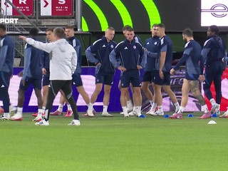 AZ Alkmaar - ŠK Slovan Bratislava štvrtok LIVE na JOJ ŠPORT od 18:45, štúdio už o 18:00