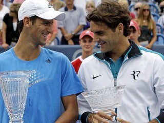 Federer v semifinále proti Djokovičovi