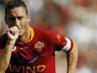 Kozák má najradšej ľúbivý AS Rím, Totti plný optimizmu