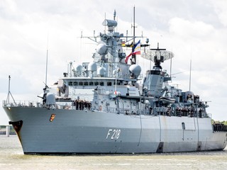 Európa má väčšiu silu než USA. Na Rusko jej chýba len sebavedomie, tvrdí známy generál