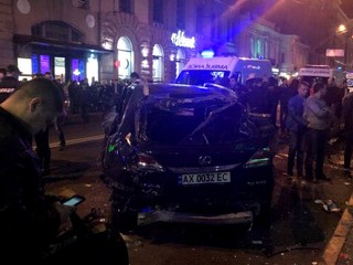 Dcéra miliardára vrazila do davu ľudí, šiestich zabila