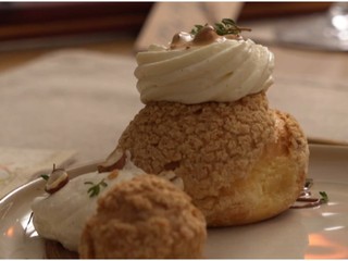 Dezert: Choux