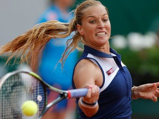 Cibulkovej v Paríži ušiel kanár, chytila ho Razzanová