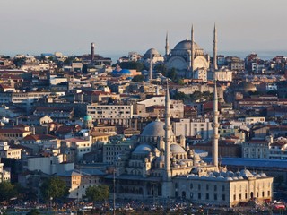 Menej pracujúcich žien a viac náboženstva. Také učebnice majú v Turecku