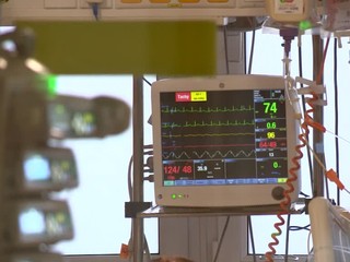 Pred Vianocami lekári oznamujú absolútne vyčerpanie a volajú o pomoc