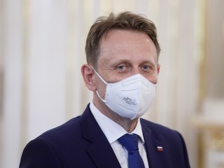 Minister Vlčan o korupčnom gangu: Vďaka systému "našich ľudí" profitovali