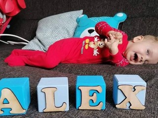 Bojovník Alex sa vydal do Budapešti. Čakajú ho prvé vyšetrenia