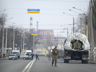Lekári z Ukrajiny pracujúci na Slovensku čelia otázkam: Odísť bojovať, alebo priniesť rodinu na Slovensko
