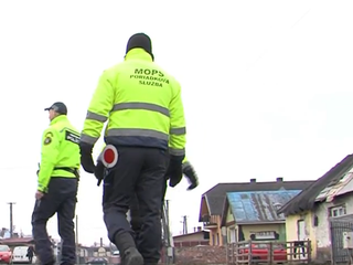 Rómske hliadky opäť fungujú. Projekt financovaný z európskych zdrojov zvyšuje zamestnanosť Rómov