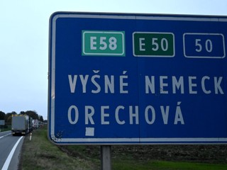 Autodopravcovia budú od 1.12. blokovať hraničný priechod s Ukrajinou