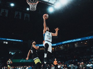 Elitné basketbalové ligy sú na prahu play-off. Joventut a Anadolu sa trápi