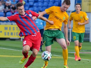 Žilina stratila prvé body, v Senici remizovala 1:1