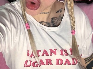 Prirodzená kráska túžila vyzerať ako sexi Barbie: Nebudete chápať, ako sa doriadila