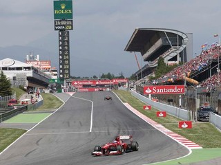 F1: Alonsovi sa doma darí, opäť zvíťazil na VC Španielska