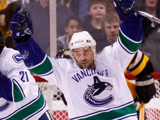 Vancouver s Demitrom do 2. kola