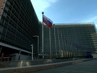 Brusel proti Bruselu. Európsky parlament pripravuje žalobu na Európsku komisiu za nečinnosť