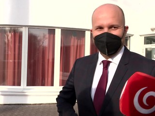 Jaroslav Naď: Pellegrini s Ficom klamú, aby zastrašili ľudí. Žiadne vojenské základne na Slovensku nebudú