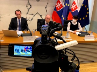 Zadlžujeme sa raketovo rýchlo a na dlho. Mnohí budú hypotéky splácať aj po 70ke