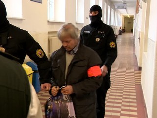 Obžalovaný zo smrti Čongrádyho číta záverečnú reč už štvrtý deň