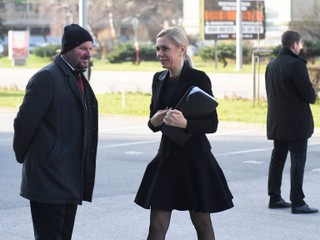 Musíme sa pripraviť na prechod na elektromobilitu. Vláda avizuje, že automobilkám pomôže