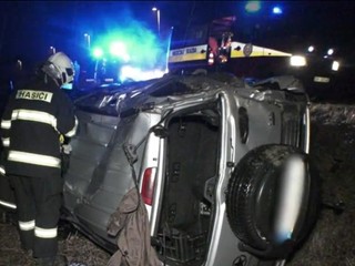 Mestský policajt prešiel do protismeru a havaroval, počas jazdy nebol triezvy