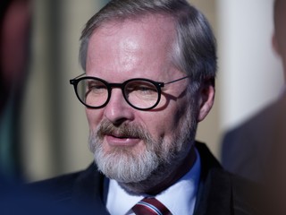 Andrej Babiš tvrdil, že kabinet zdržiava proces vzniku novej vlády. Fiala to odmieta