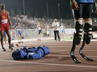 Pistorius do Londýna ako člen juhoafrickej štafety