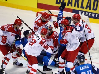 Fíni nezaváhali s Dánmi. Česko o tri góly zdolalo Lotyšsko