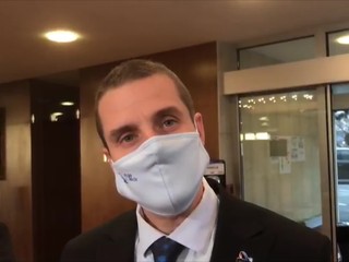 Martin Klus predstavil plán ako by sme mohli cestovať. Už v lete 2021 by sme mali mať so sebou aj covid certifikát