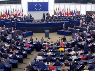 Slovenskí europoslanci o výsledkoch summitu v Glasgowe: Toto je krok nesprávnym smerom