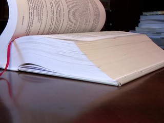 Polícia z podnecovania obvinila Roberta Fica. Expertka na trestné právo vysvetľuje, čo to znamená