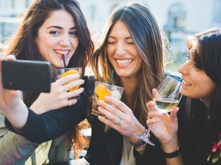 Pite s mierou! Alkohol môže spôsobiť priame poškodenie DNA