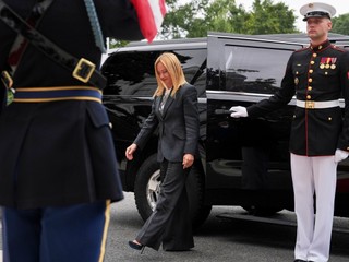 Návrh Meloniovej: Pokiaľ Rusko znovu zaútočí, NATO pomôže Ukrajine vojensky do 24 hodín