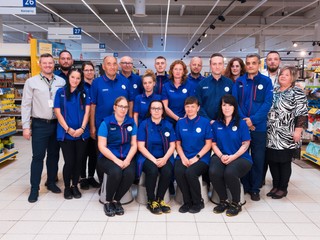 Tesco podporuje spravodlivé odmeňovanie mužov a žien a dosiahlo výrazný pokrok pri vyrovnávaní rodového rozdielu