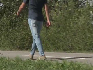 Prechádzky zlepšujú zdravie, no nesprávne držanie tela pri chôdzi môže spôsobiť komplikácie