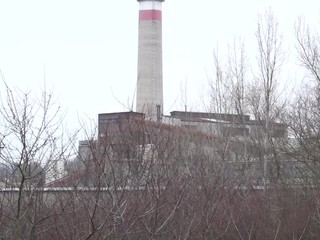 Polícia zasiahla proti rozkrádačom v areáli závodu Bukóza, tí mohli spôsobiť ekologickú haváriu