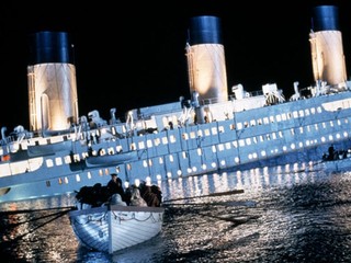 V Británii vydražili posledný list z Titanicu