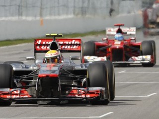 Motivovaný Hamilton v Maďarsku o rekord