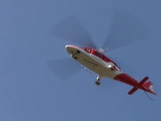 Nehoda pri Pezinku. Na mieste zasahoval vtuľník