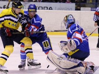 Poprad prekazil Košiciam oslavy v retro dresoch